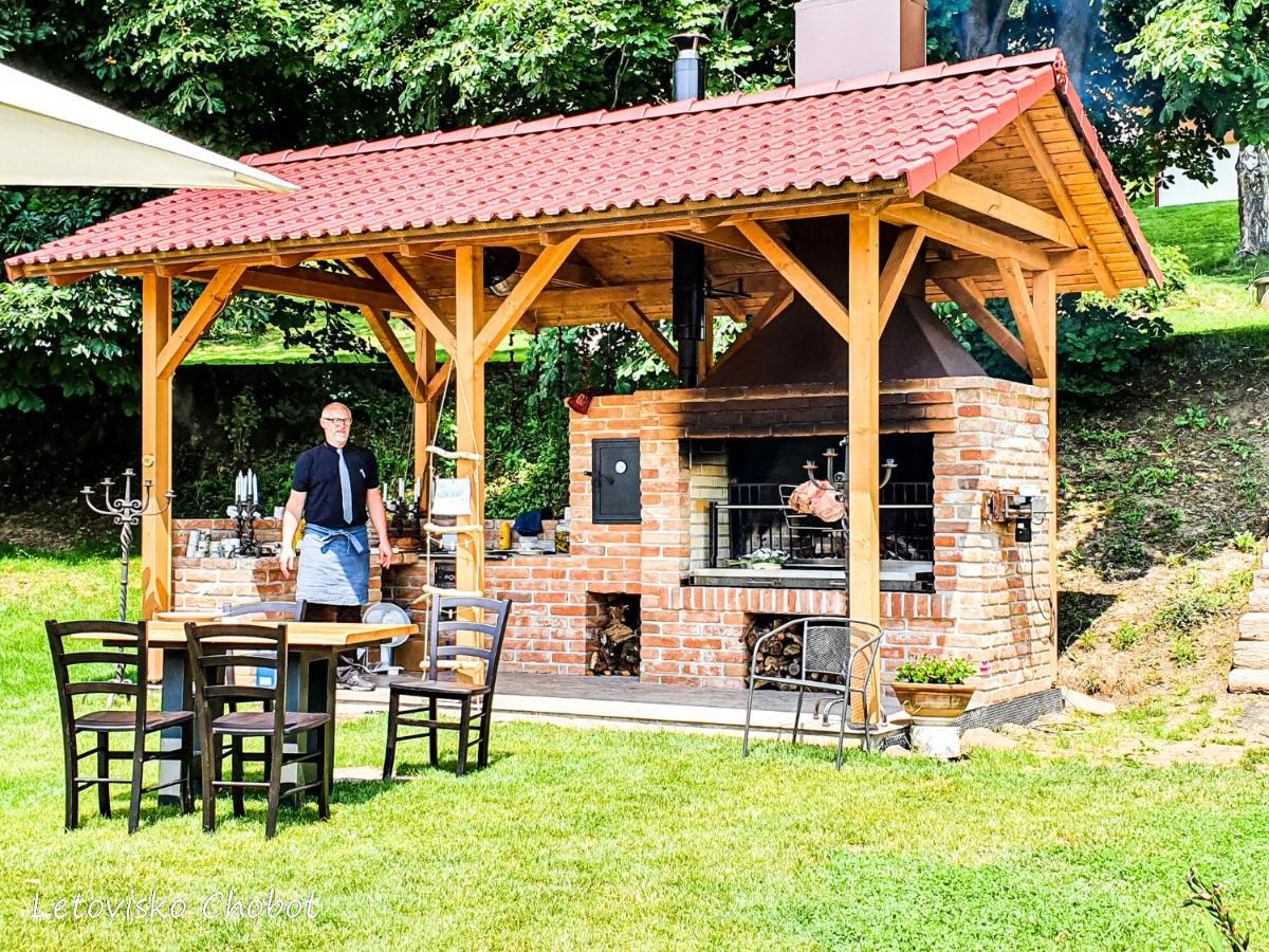 Letovisko Chobot - Village Resort Kácov Zewnętrze zdjęcie