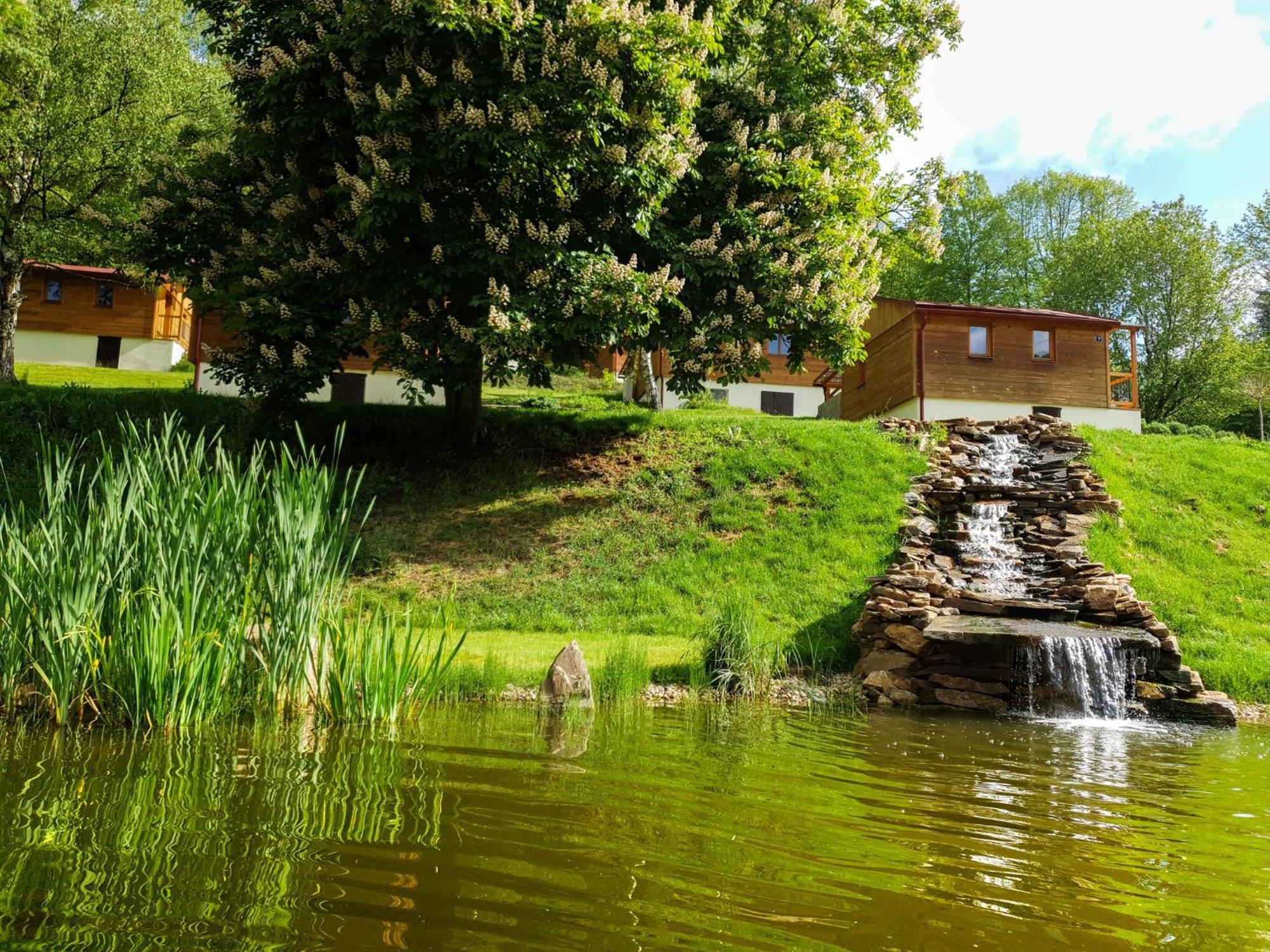 Letovisko Chobot - Village Resort Kácov Zewnętrze zdjęcie