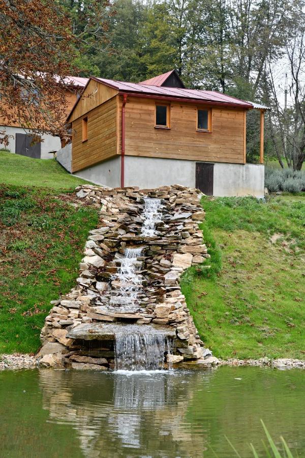 Letovisko Chobot - Village Resort Kácov Zewnętrze zdjęcie