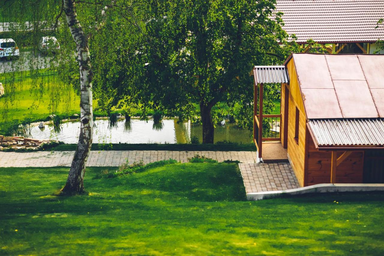 Letovisko Chobot - Village Resort Kácov Zewnętrze zdjęcie